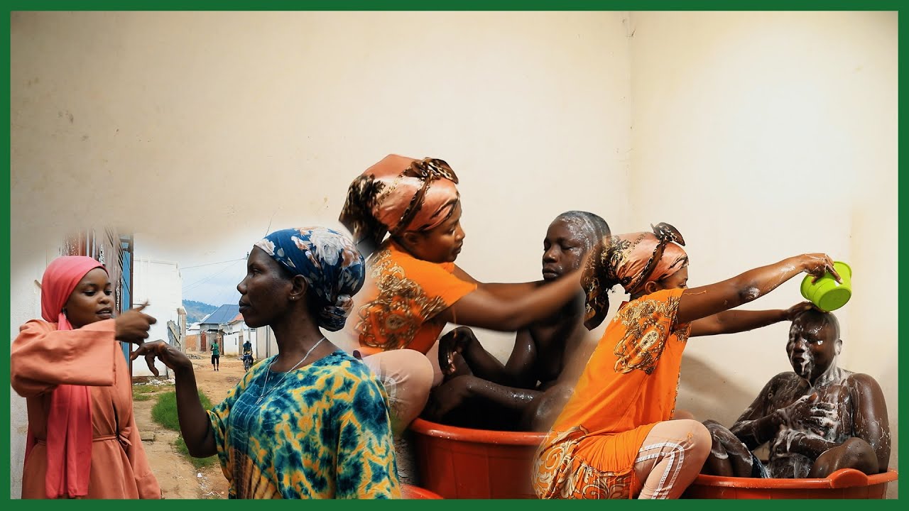 Mbega urukundoooo!!!!! Cisha Ado bwadegeye Alice ariko amwogereza mw'ibase nk'umwana