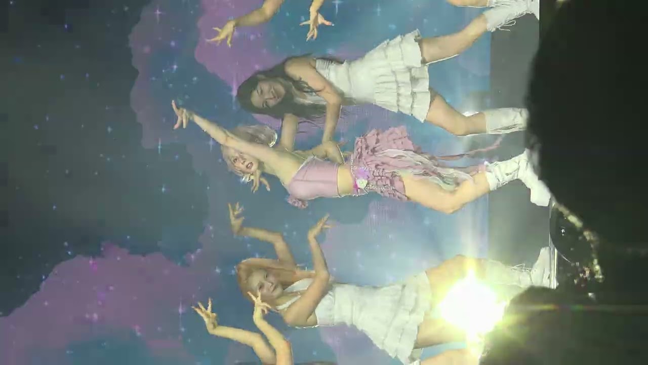 251019 VIVIZ -  Milky Way (EUNHA Solo)｜VIVIZ WORLD TOUR IN HONG KONG