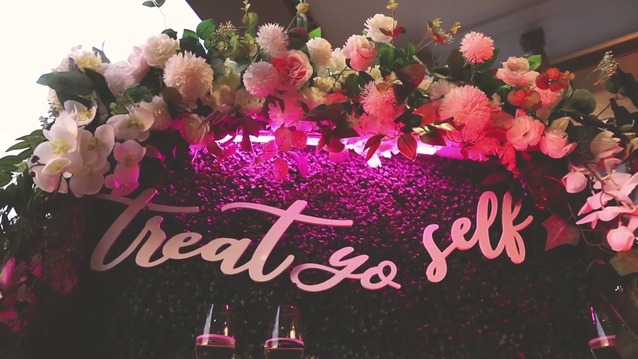 Creative Wedding Decor and Events( Weddings by Monisha). Sonam & Akash engagement cocktail party.