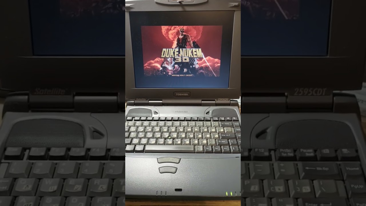 Duke Nukem 3D on Toshiba Satellite 2595CDT
