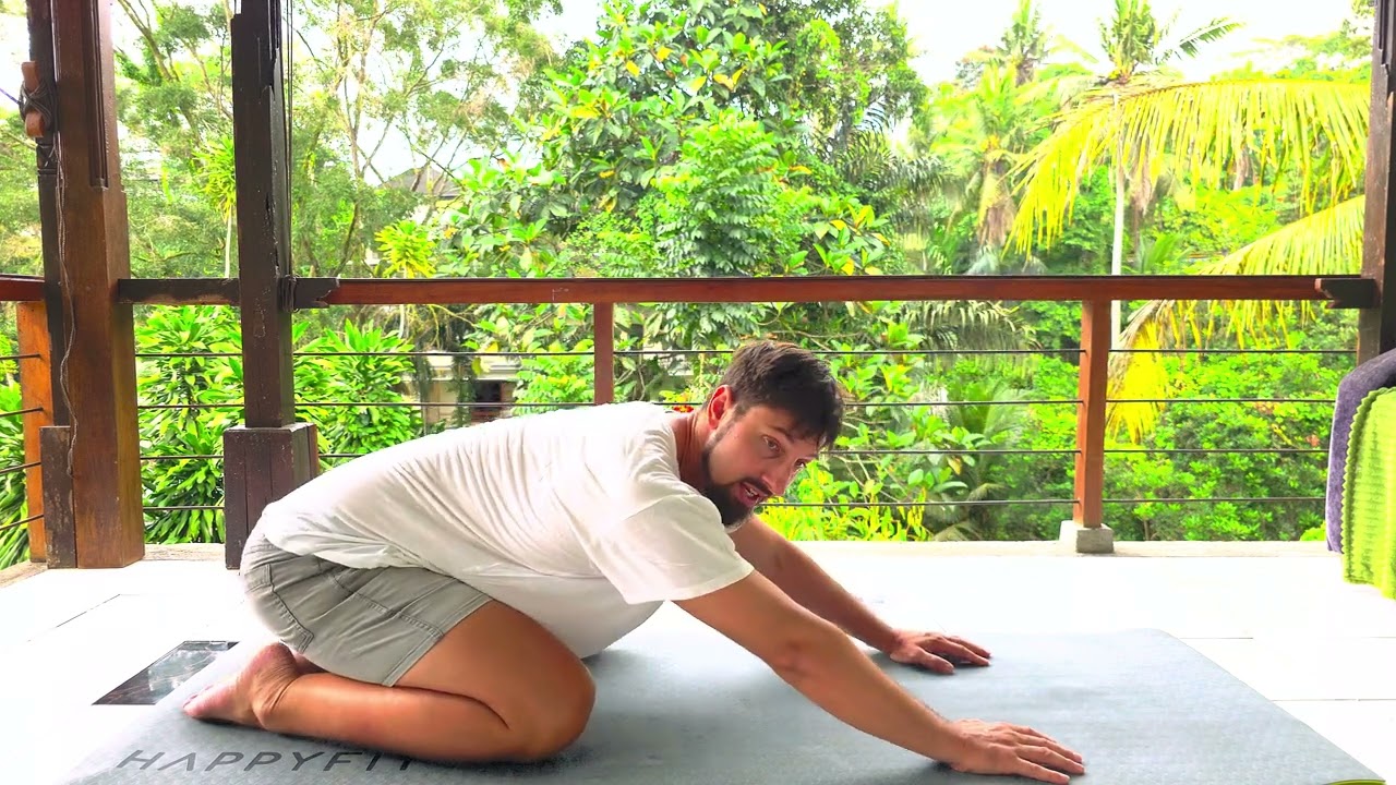 5-Minute Morning Movement & Meditation | Cat-Cow, Guru Pranam & Spinal Flow for Energy Awakening