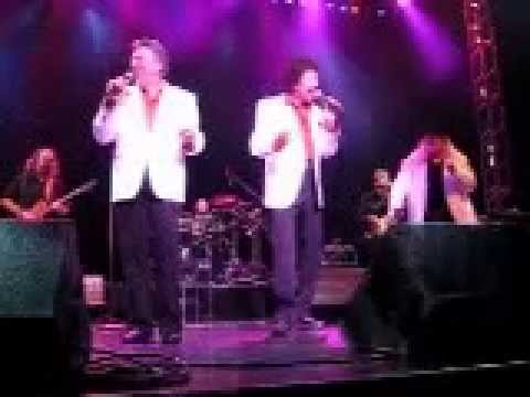 Dovells singing "You Can't Sit Down" Trop Casino, Atlantic City, NJ Sept. 8, 2014