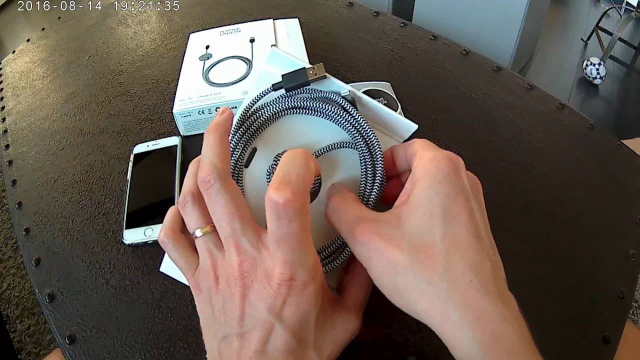 Découverte et test du Night Cable lightning de Native Union