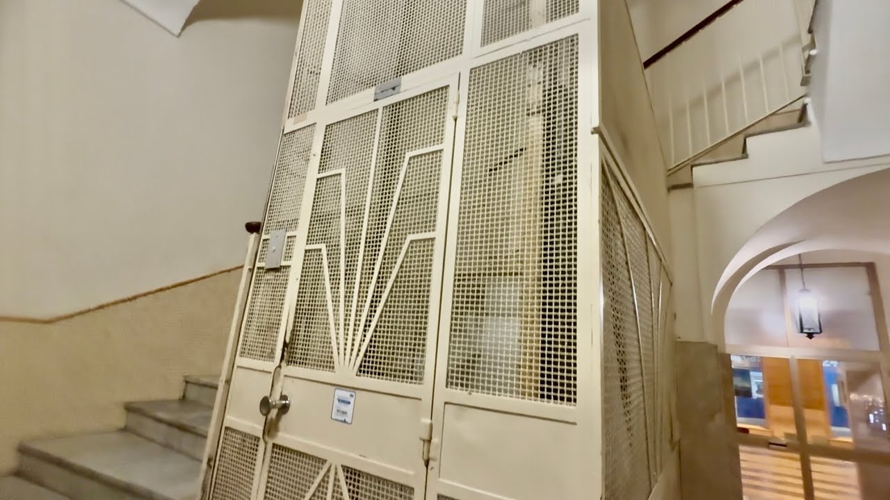 EPIC 1950 Fiam elevator (1980s mod) - Sanremo, Italy