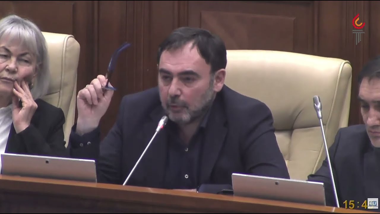 Министр энергетики не смог ответить ни на один из заданных Марком Ткачуком вопросов.