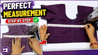 4 Tucks Blouse Cutting करने का आसान तरीका || 38" simple 4" Blouse Cutting And Stitching Tutorial 🧵