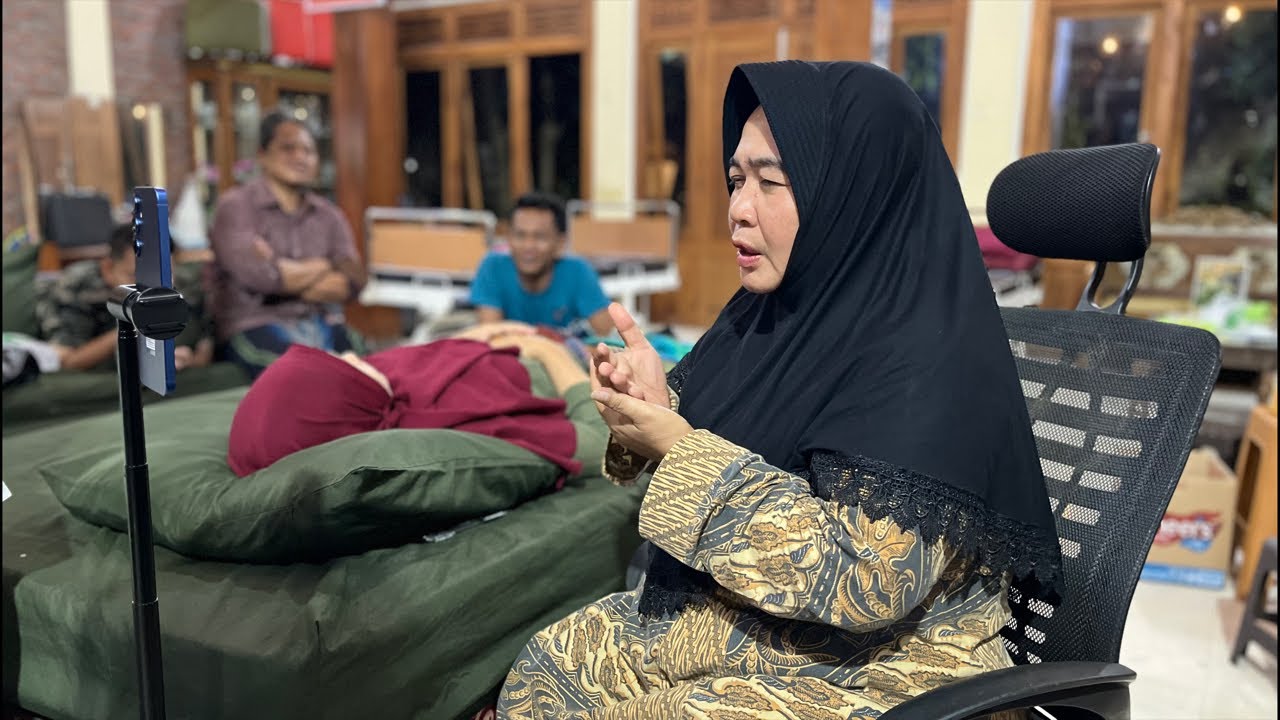 Ningsih Tinampi sedang live sekarang!
