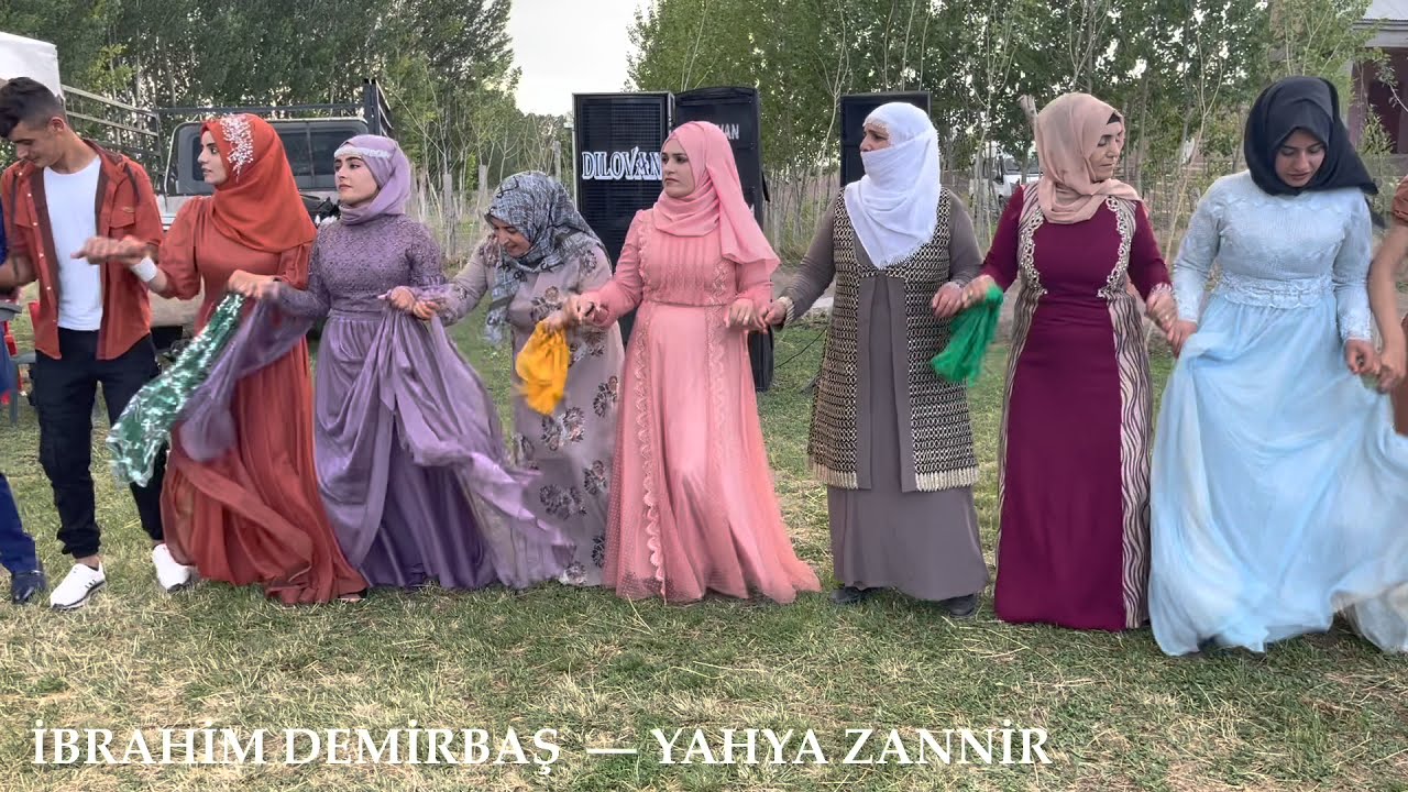 VAN ÖZALP DÜĞÜNLERİ , BEN EN AZ 100 DEFA İZLEDİM DİLOVAN MÜZİK 2021