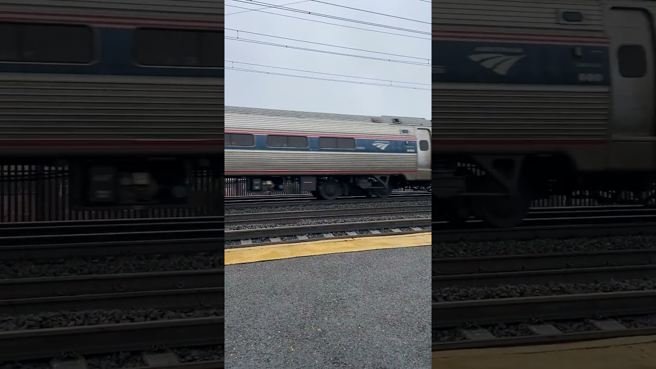 High Speed Amtrak Northeastern Regional 