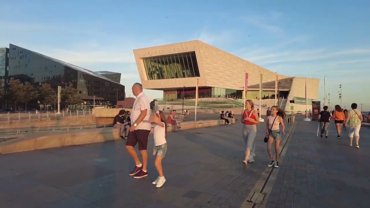 Liverpool at Night | Albert Dock