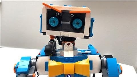 Lego Boost Brings Robotics to a Younger Audience