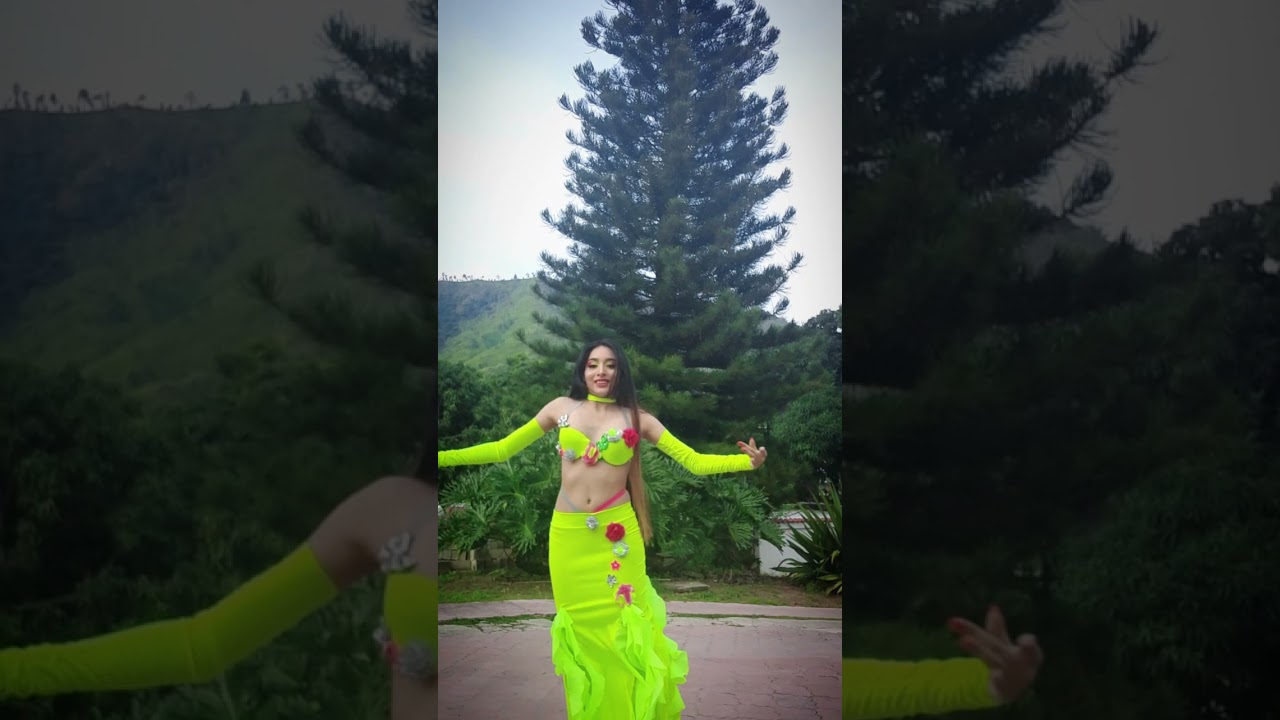 Bel Bont El3areedh Music: @7sainaljassmi by  Arabic dance bellydancer Afry afry