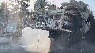 Top 9 Biggest Vehicles in the World