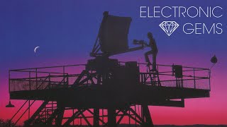 Into Moon - Silhouette Feat. Krosia