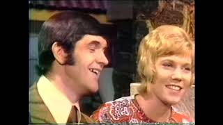 Anne Murray & Bill Langstroth: Tryin’ To Win (Singalong Jubilee, 1960s) Details