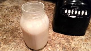 How to Turn a Mason Jar into a Blender Life Hack