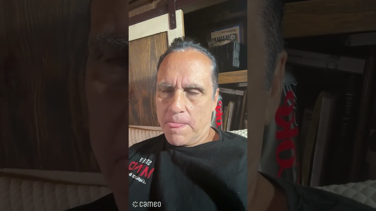 Sonny Corinthos and my husband know each other!?