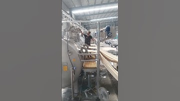 Soft flow Dyeing Machine loading fabric in the machine for coloring #dyeing