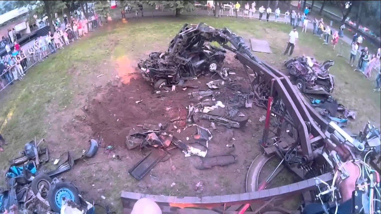 Видео где ломают машины Видео где ломают машины