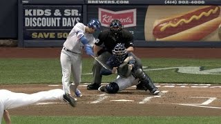 TOR@MIL: Goins laces an RBI single into left-center