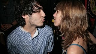 How To Meet & Talk To Women At The Bar - The Fearless Man