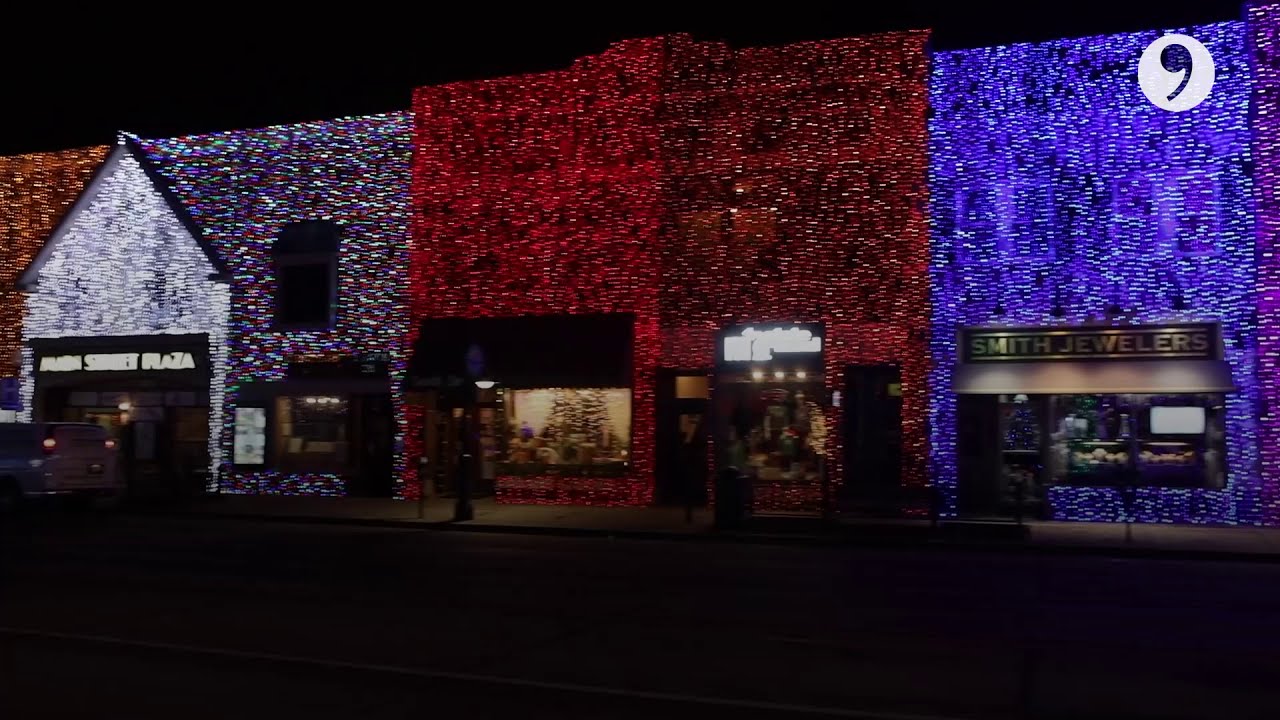 Here's a Look at Some of the Best Christmas Lights in Michigan Right