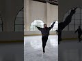 Тренерка з фігурного катання Діана⛸️ #дніпро #figureskating #лавина #iceskating