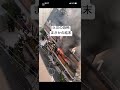 【重大事故】消防士がハシゴから転落する衝撃映像。