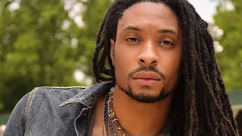 CHATTING WITH PROFESSIONAL MALE MODEL DARRYL CHAMB...