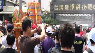 20110409 媽祖遶境 013.mp4