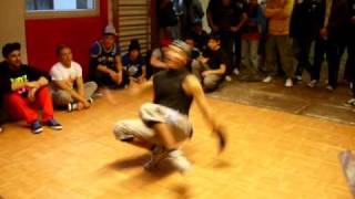 Scratch K O  Battle 26 3 2011 Preselection 1 B Boy D O G G