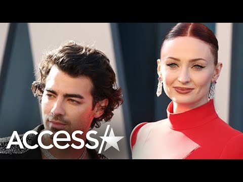 Sophie Turner Shows off Baby Bump at 2022 Oscars