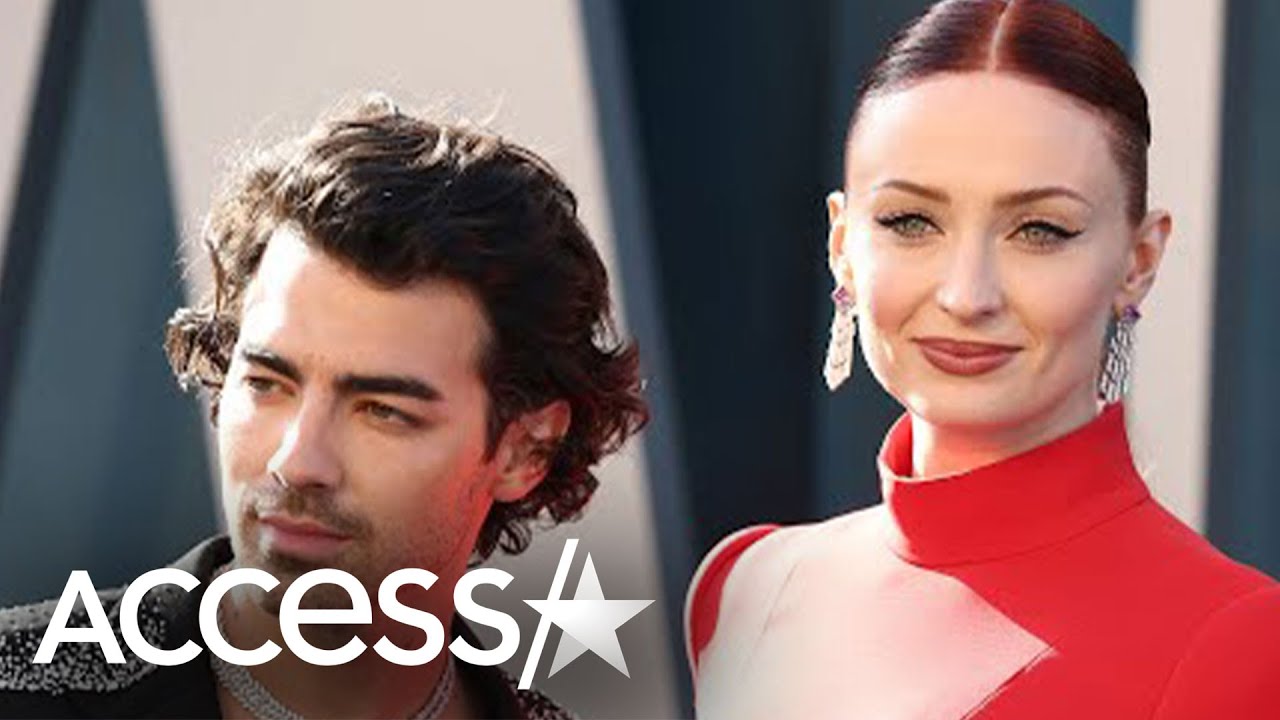 Sophie Turner Bares Baby Bump At 2022 Oscar Party