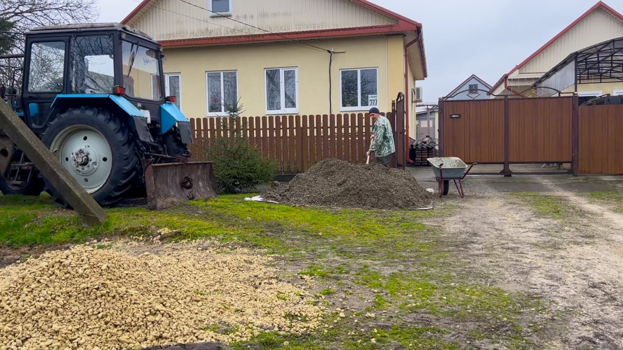 Жизнь, где тепло: наш домик на Юге | Посадки в огороде | Стройка и пироги с черемухой 