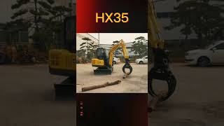 Hixen excavator rotating the trunk