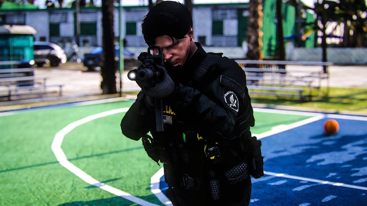 Hollyhood Piru KILLED ME In GTA 5 RP!