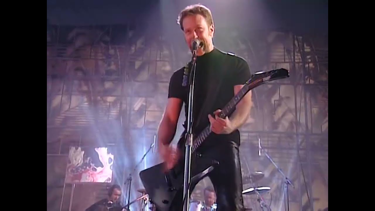 Metallica - Last Caress/So What (Live at MTV Europe Music Awards 1996) [HQ]