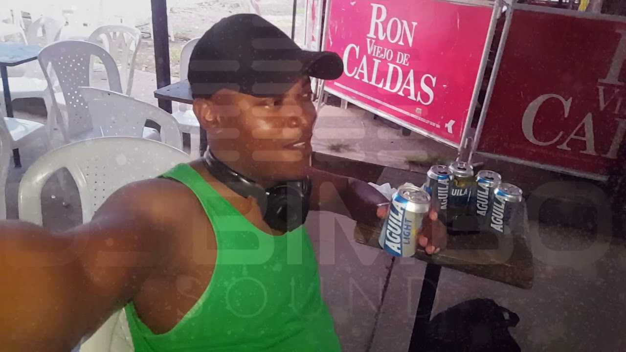 Cuando el negro no tiene na" - YouTube