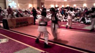 Daniel Kim sparing 1/2 20110604