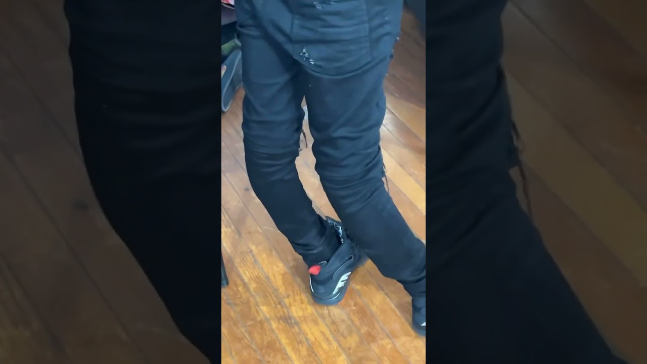 Lil Jeff doin the legs 🦵 adlı videoyu YouTube'da izle Lil Jeff doin the legs 🦵 adlı videoyu YouTube'da izle