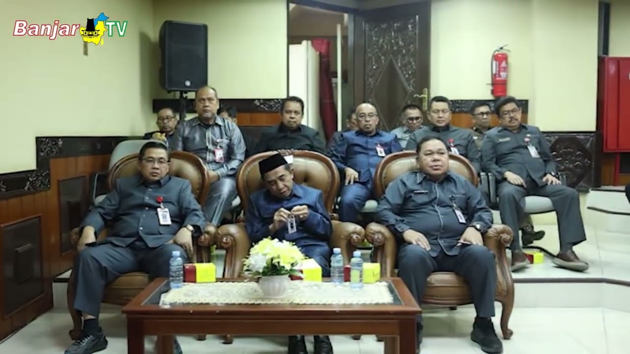 DPRD KALSEL SETUJUI RAPERDA PERTANGGUNGJAWABAN APBD 2025