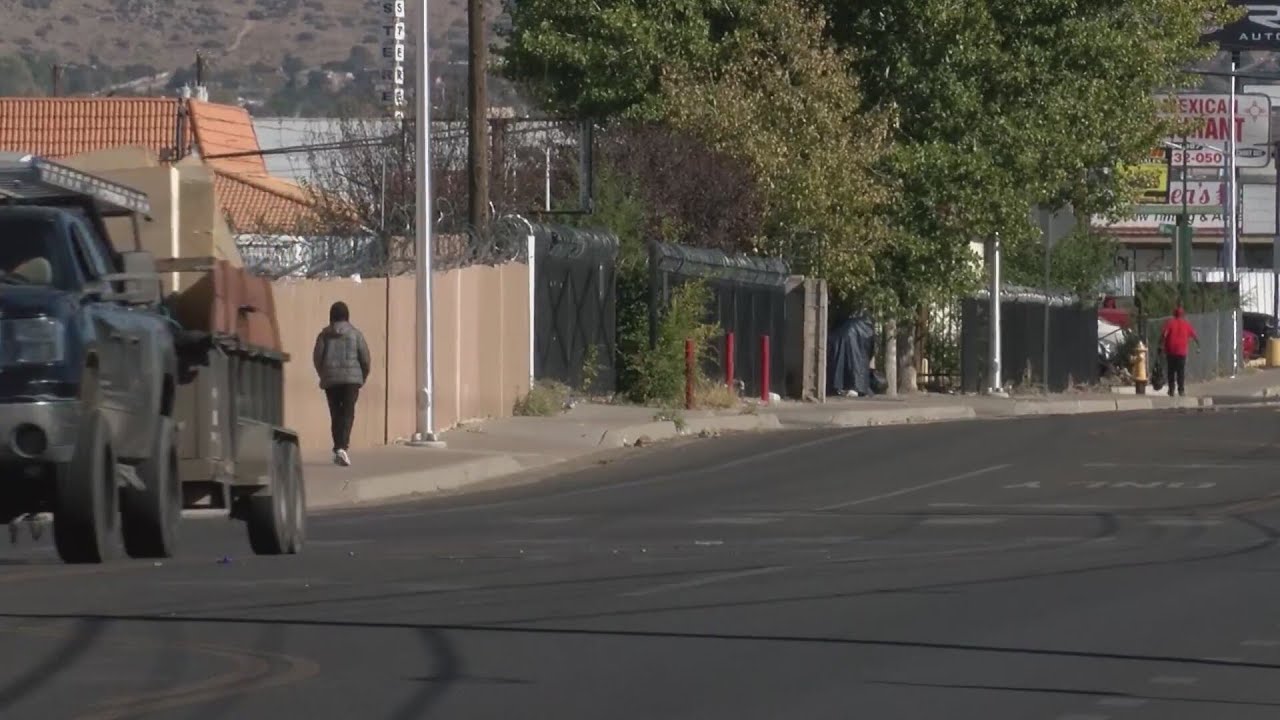 Pedestrian hospitalized after crash in Albuquerque - YouTube