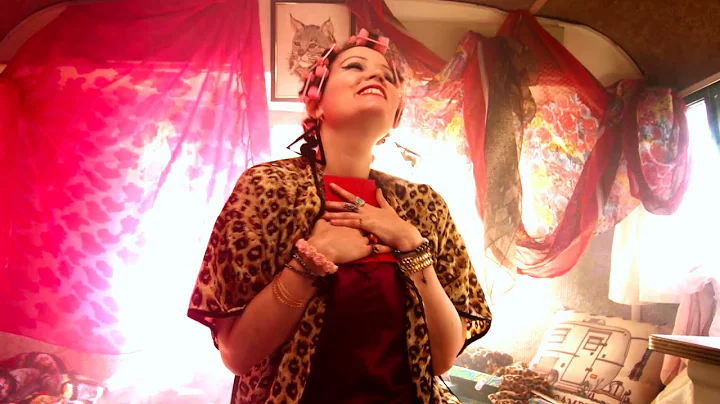 Vivienne Wilder - Ricky  - Official Music Video