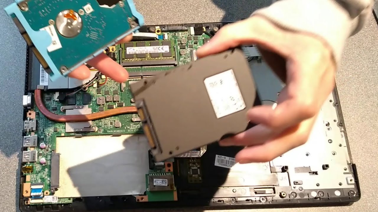 How to upgrade or replace the hard disk in a Toshiba Satellite