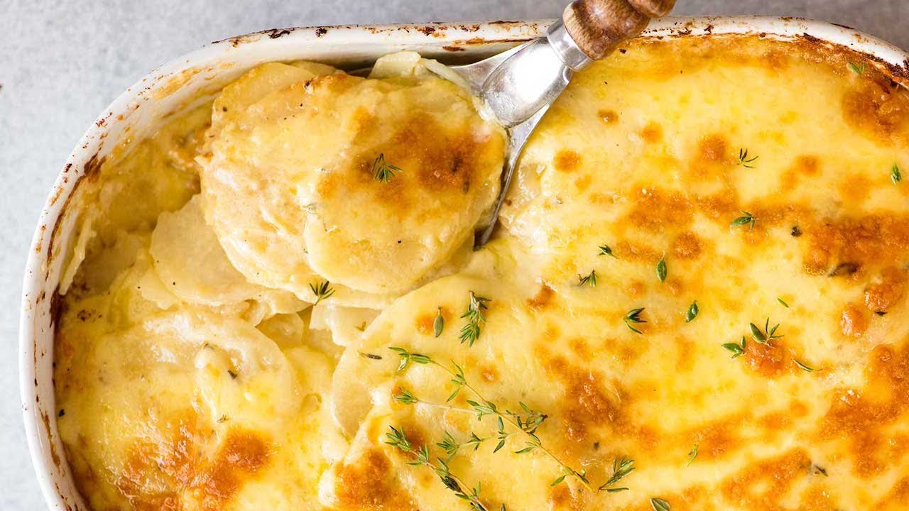 Potatoes Au Gratin (creamy French Potato Bake) - YouTube