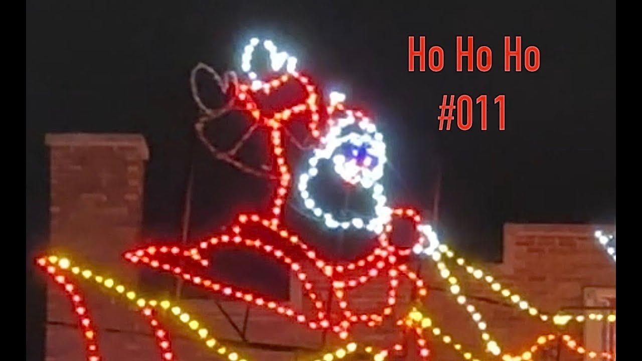 Check out this Christmas Light Display: Scene 