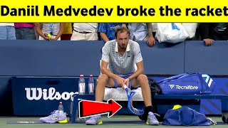 Daniil Medvedev Broke The Racket After Losing To Benjamin Bonzi At Us Open First Round 2025