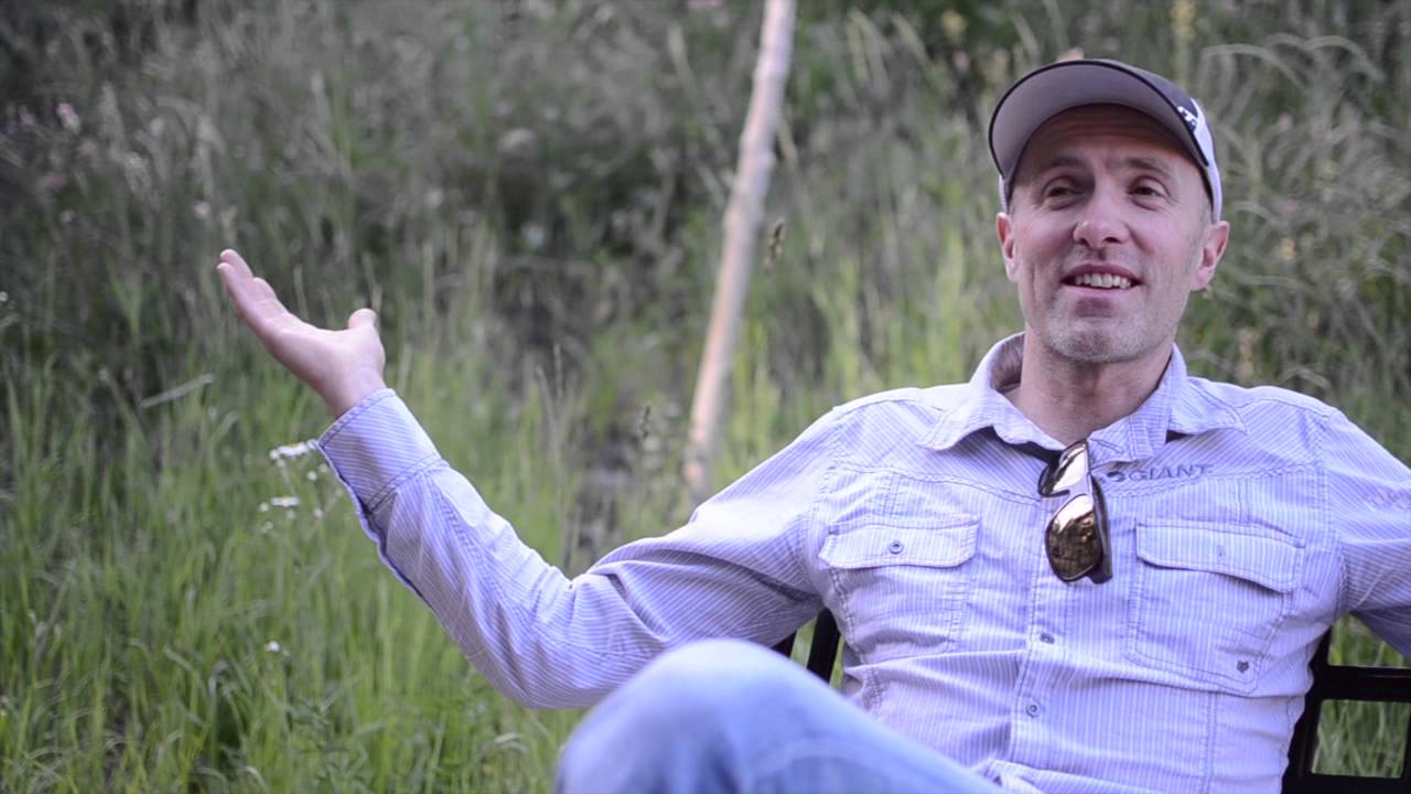 Giant's Carl Decker talks about his Aussie team mates YouTube