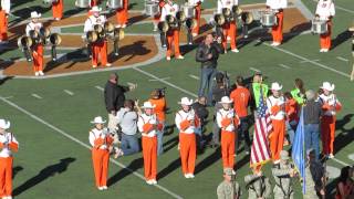 Trace Adkins sings the Star Spangled Banner