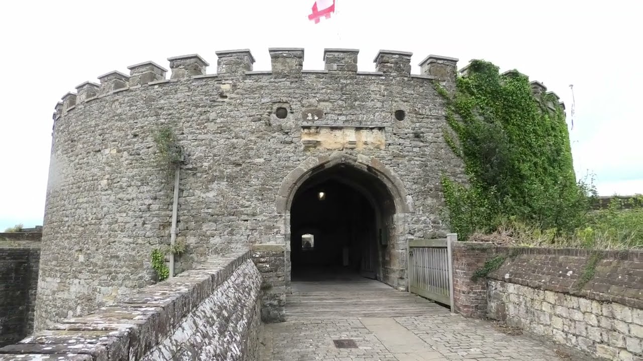 English Heritage: Deal Castle, July 2023